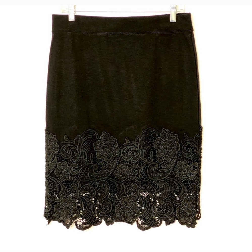 Haute Monde Lace Pencil Skirt